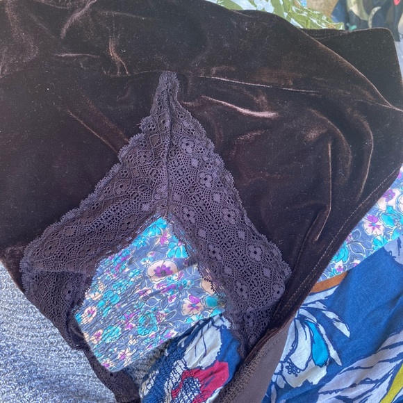 Brown crop top - Picture 3 of 3